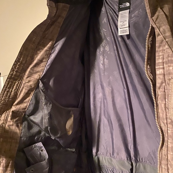 The North Face Ski/Snowboard Jacket - 600 series - Picture 4 of 4